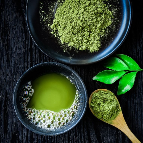 Vegan Matcha Latte with Pistachio
